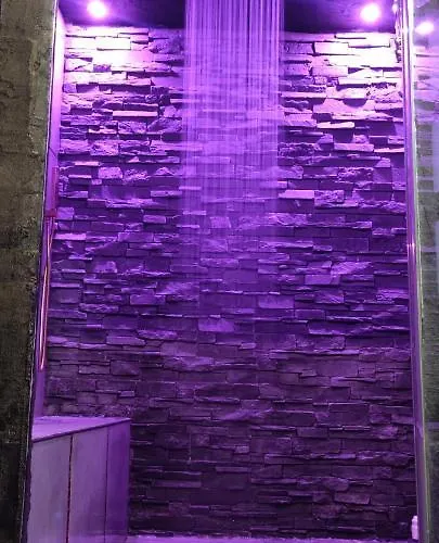 Loft Romantique Hammam Privatif Playroom Bed & Breakfast 4*