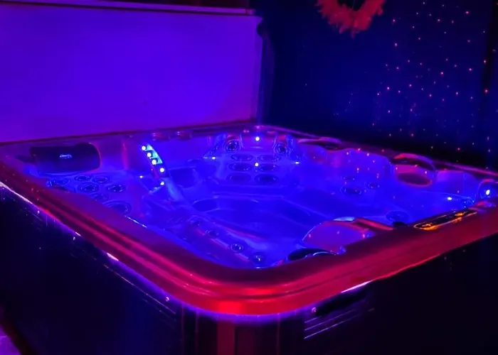 Loft Romantique Hammam Privatif Playroom Bed & Breakfast